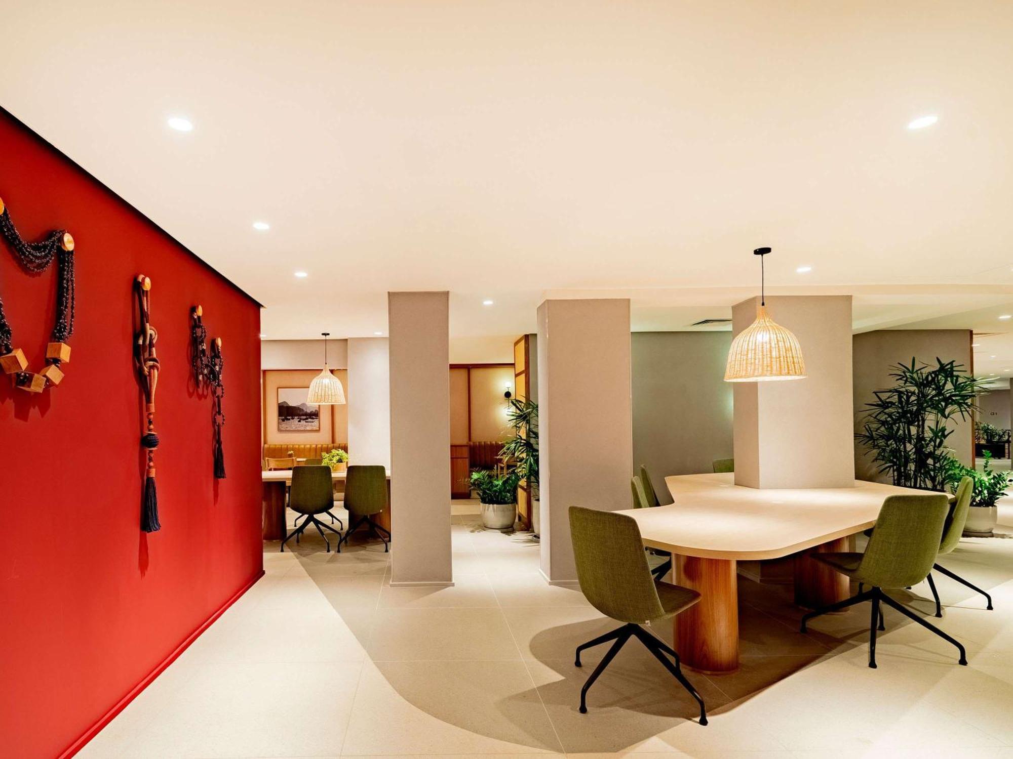 Hotel Grand Mercure Copacabana Regente 5*